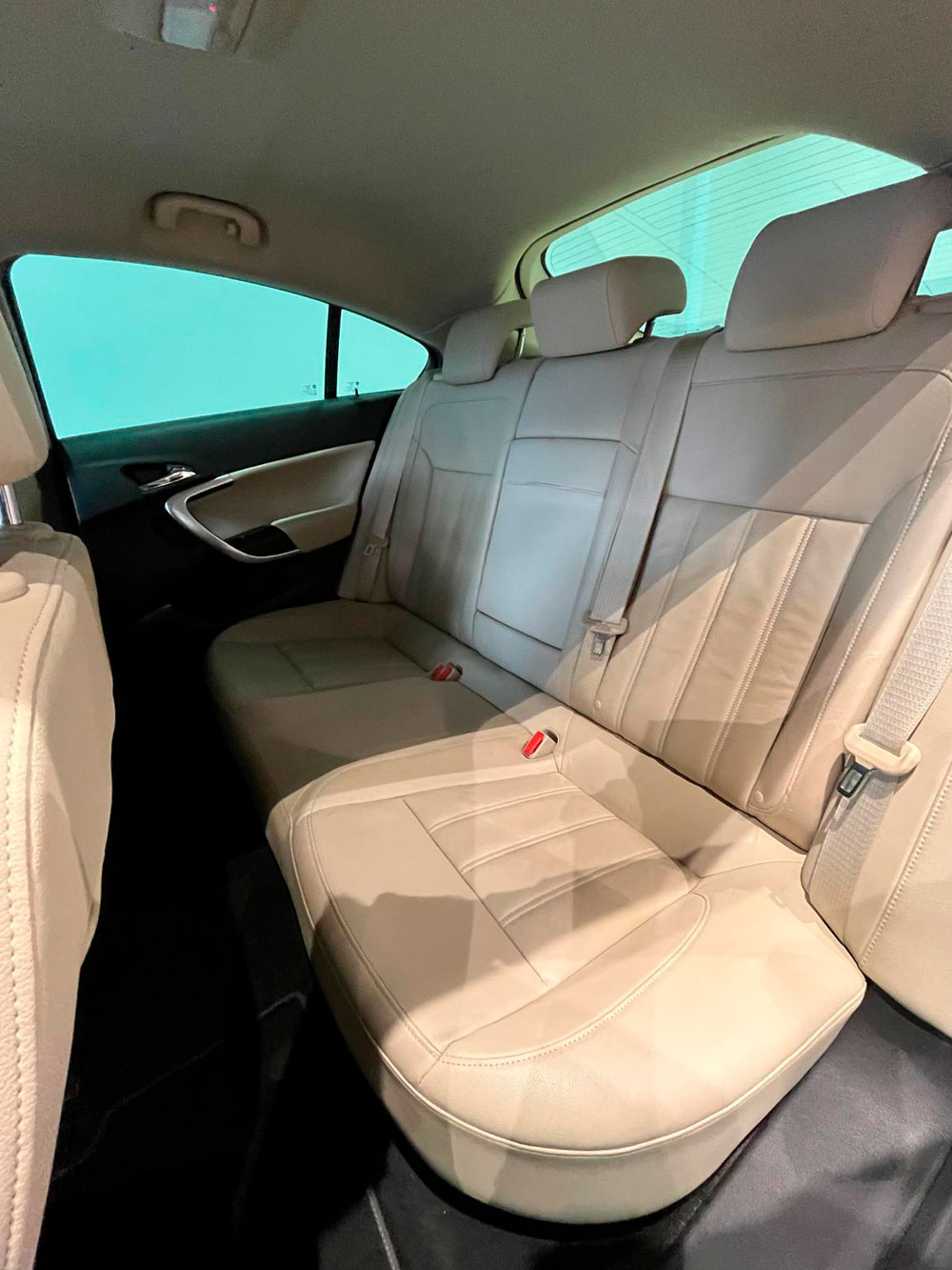 OPEL Insignia 2.0CDTI ecoFLEX StarStop | Select Área OPEL Insignia 2.0CDTI ecoFLEX StarStop | Select Área