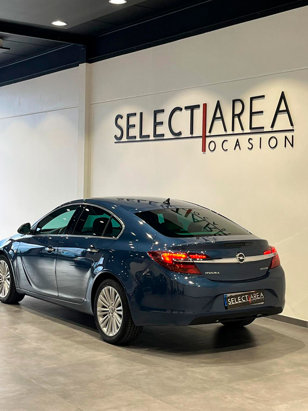OPEL Insignia 2.0CDTI ecoFLEX StarStop | Select Área OPEL Insignia 2.0CDTI ecoFLEX StarStop | Select Área
