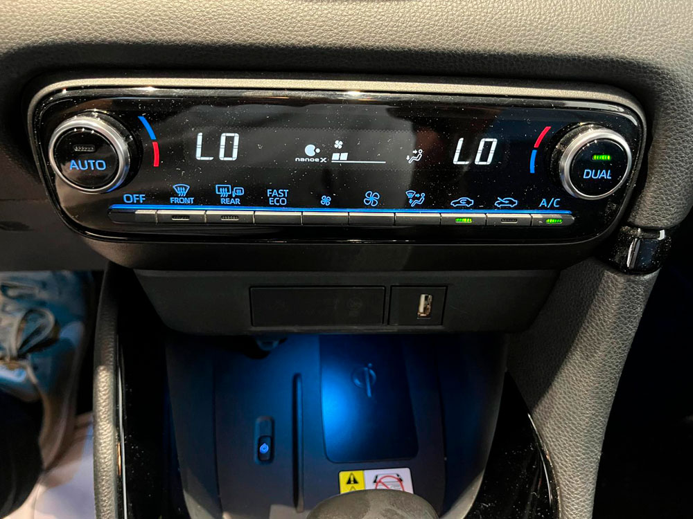 Select Área | TOYOTA Yaris 1.5 120H Style Plus Select Área | TOYOTA Yaris 1.5 120H Style Plus