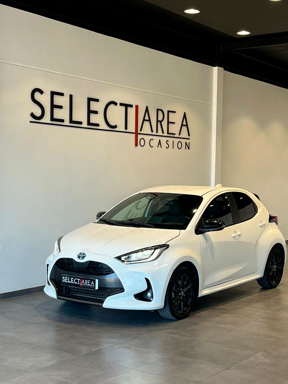 Select Área | TOYOTA Yaris 1.5 120H Style Plus Select Área | TOYOTA Yaris 1.5 120H Style Plus