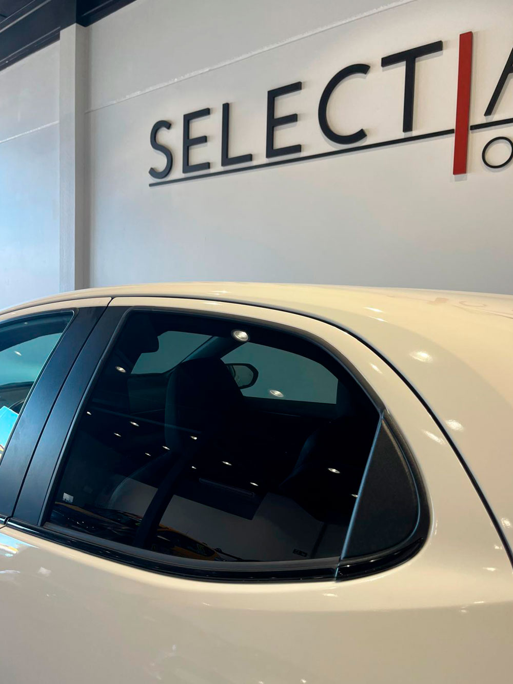 Select Área | TOYOTA Yaris 1.5 120H Style Plus Select Área | TOYOTA Yaris 1.5 120H Style Plus