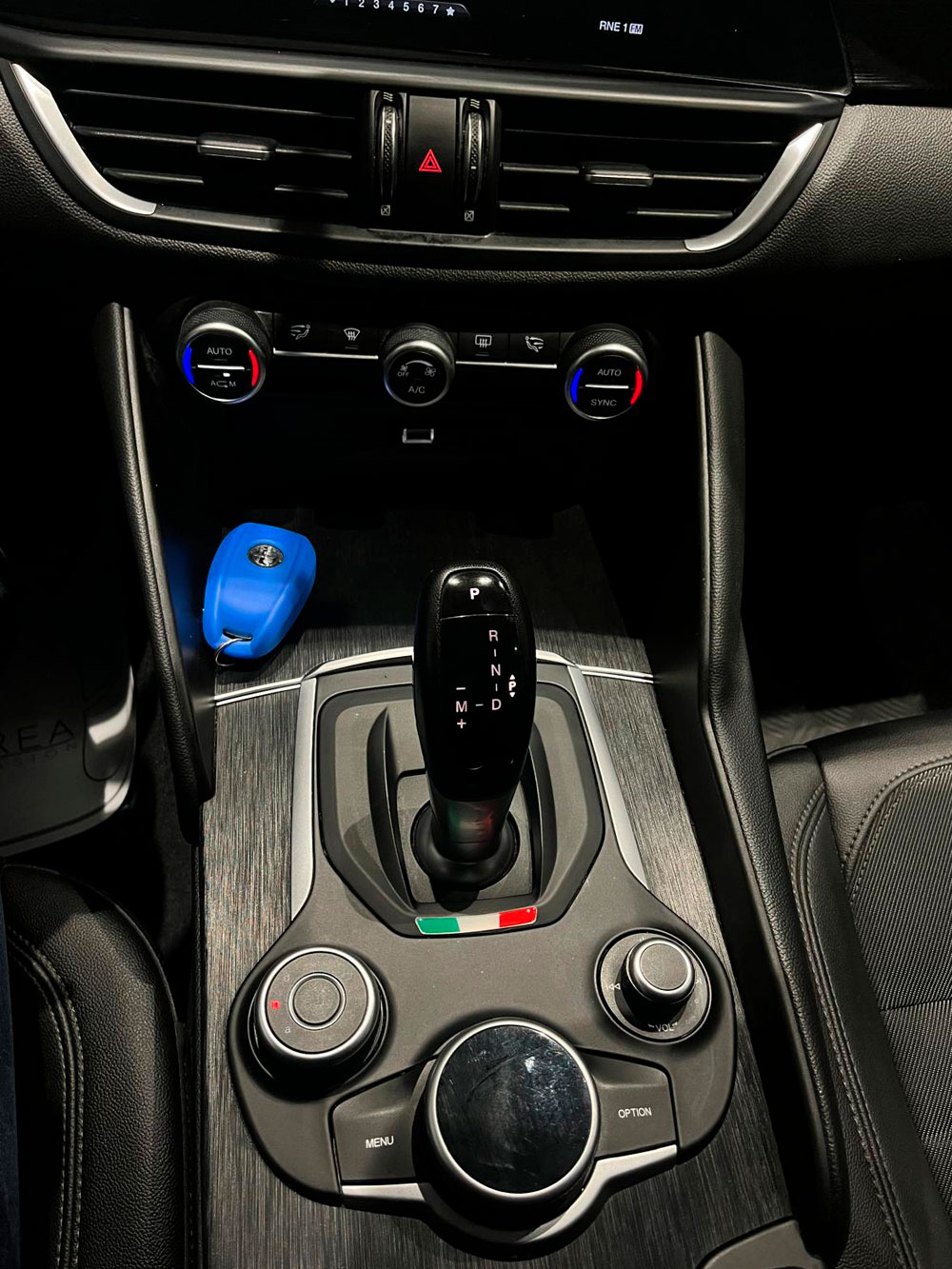 ALFA ROMEO Giulia 2.2 Diesel Super AT | Select Área ALFA ROMEO Giulia 2.2 Diesel Super AT | Select Área