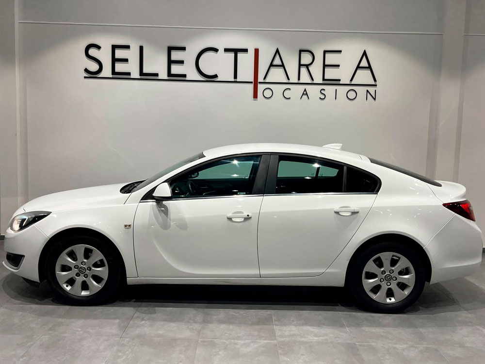 OPEL Insignia 1.6 CDTI Selective Auto | Select Área OPEL Insignia 1.6 CDTI Selective Auto | Select Área