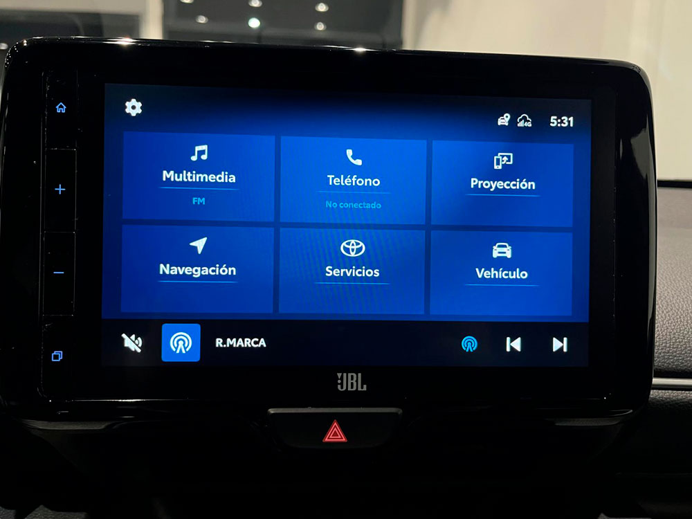 TOYOTA Yaris 1.5 120H Style Plus | Select Área TOYOTA Yaris 1.5 120H Style Plus | Select Área