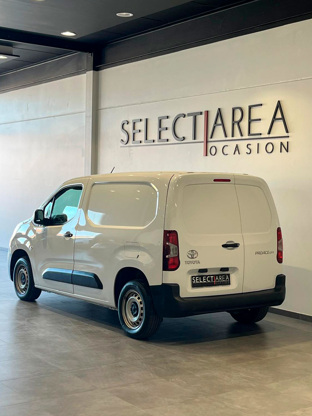 TOYOTA Proace City 1.5D VX L1 | Select Área TOYOTA Proace City 1.5D VX L1 | Select Área