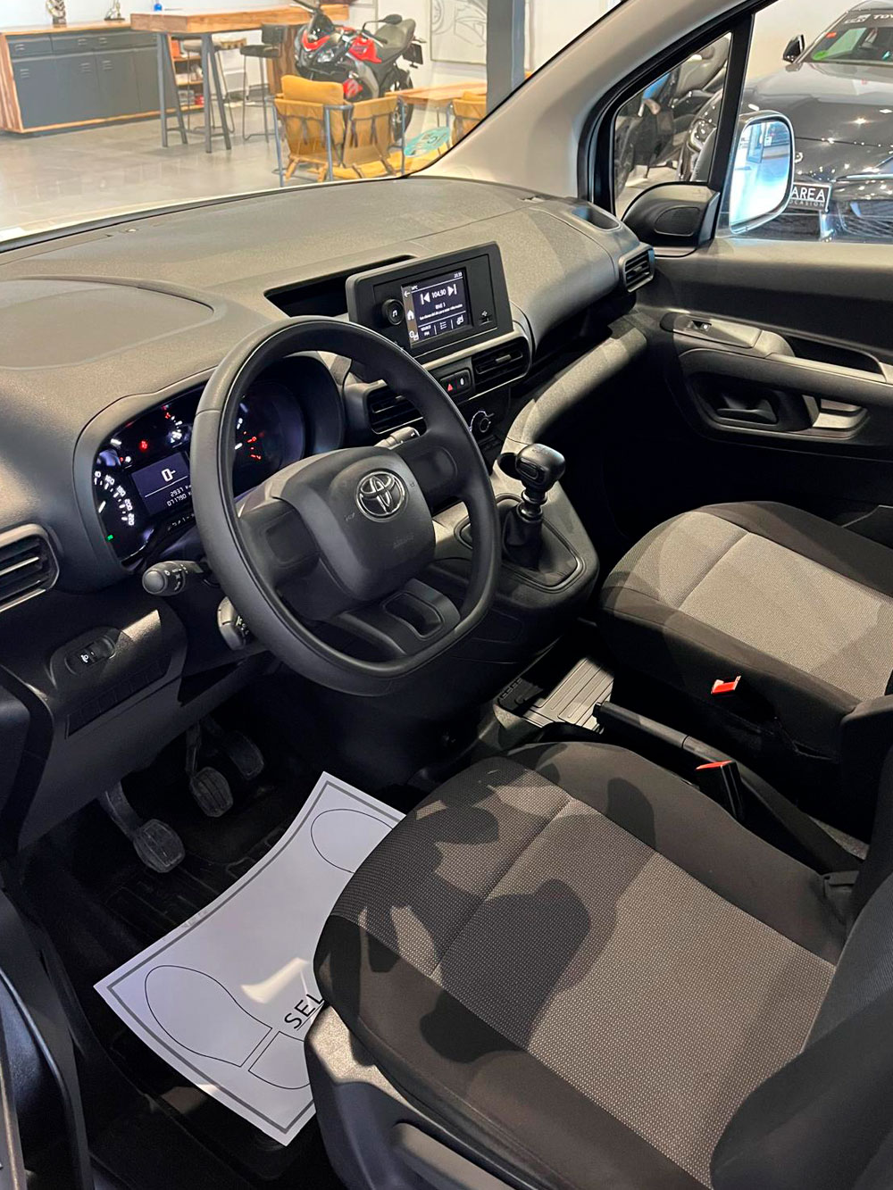 TOYOTA Proace City 1.5D VX L1 | Select Área TOYOTA Proace City 1.5D VX L1 | Select Área