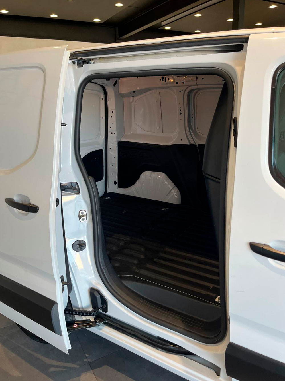 TOYOTA Proace City 1.5D VX L1 | Select Área TOYOTA Proace City 1.5D VX L1 | Select Área