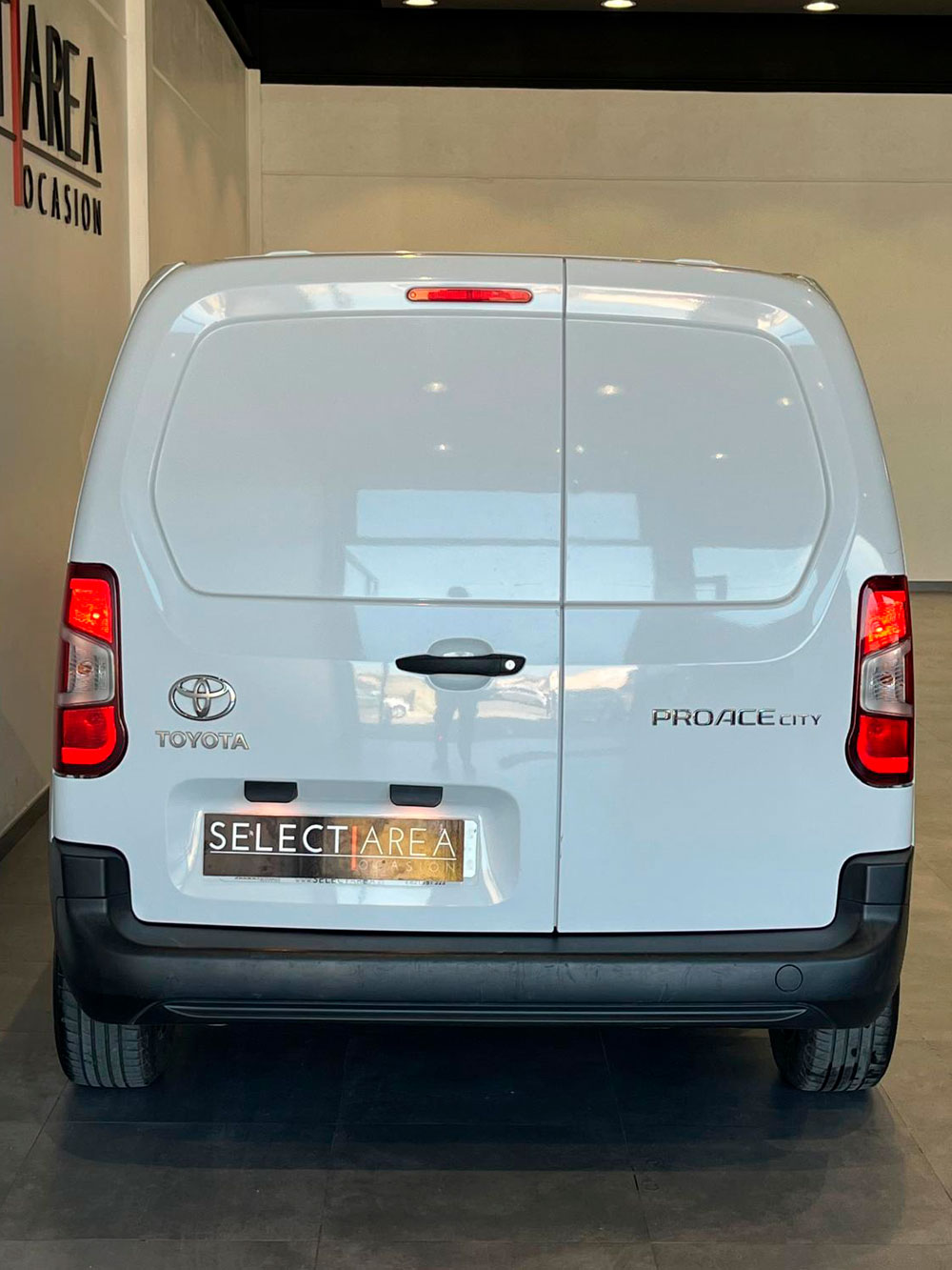 TOYOTA Proace City 1.5D VX L1 | Select Área TOYOTA Proace City 1.5D VX L1 | Select Área
