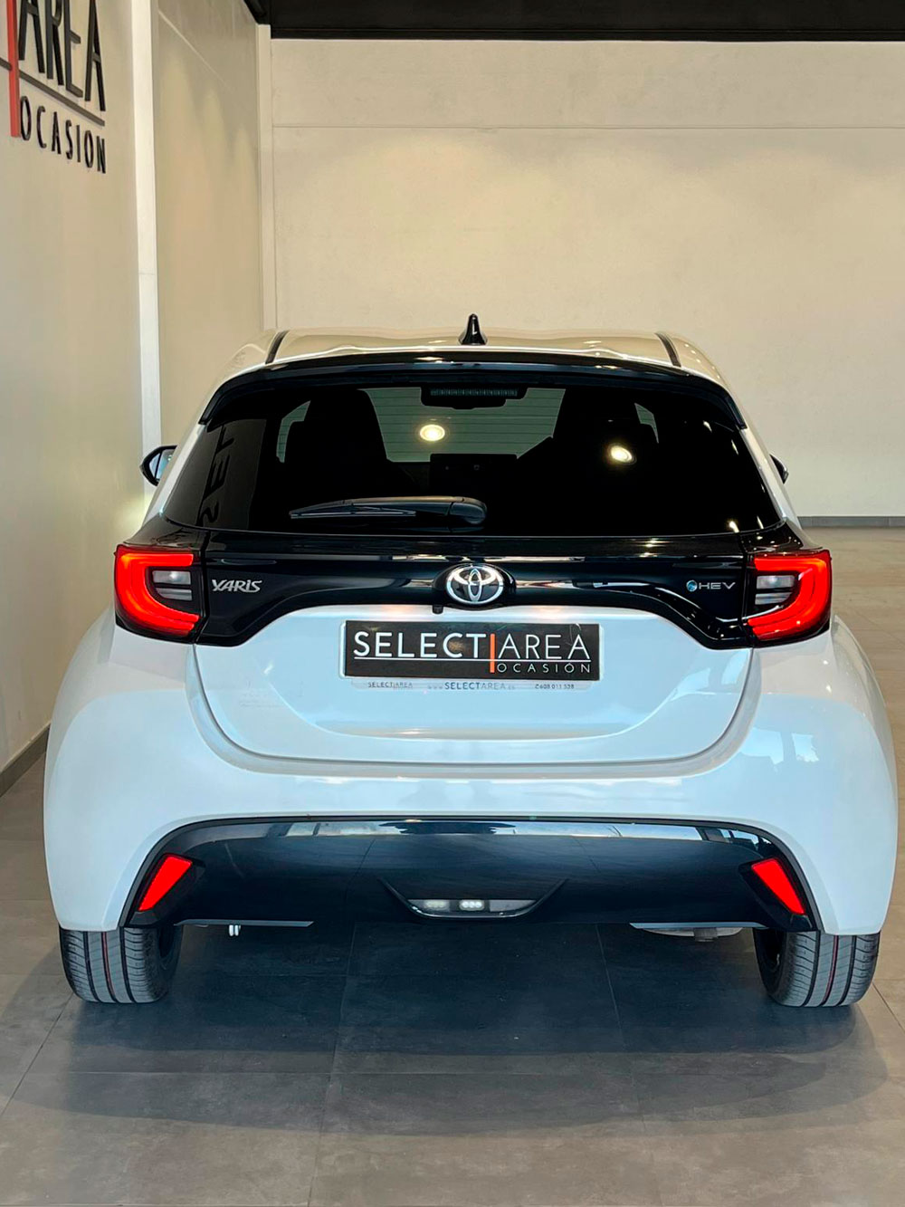 TOYOTA Yaris 1.5 120H Style | Select Área