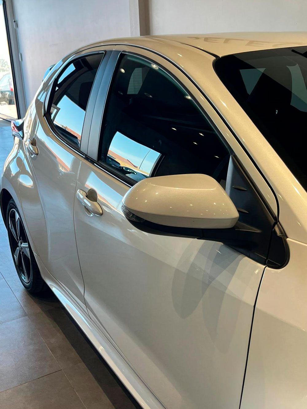 TOYOTA Yaris 1.5 120H Style | Select Área