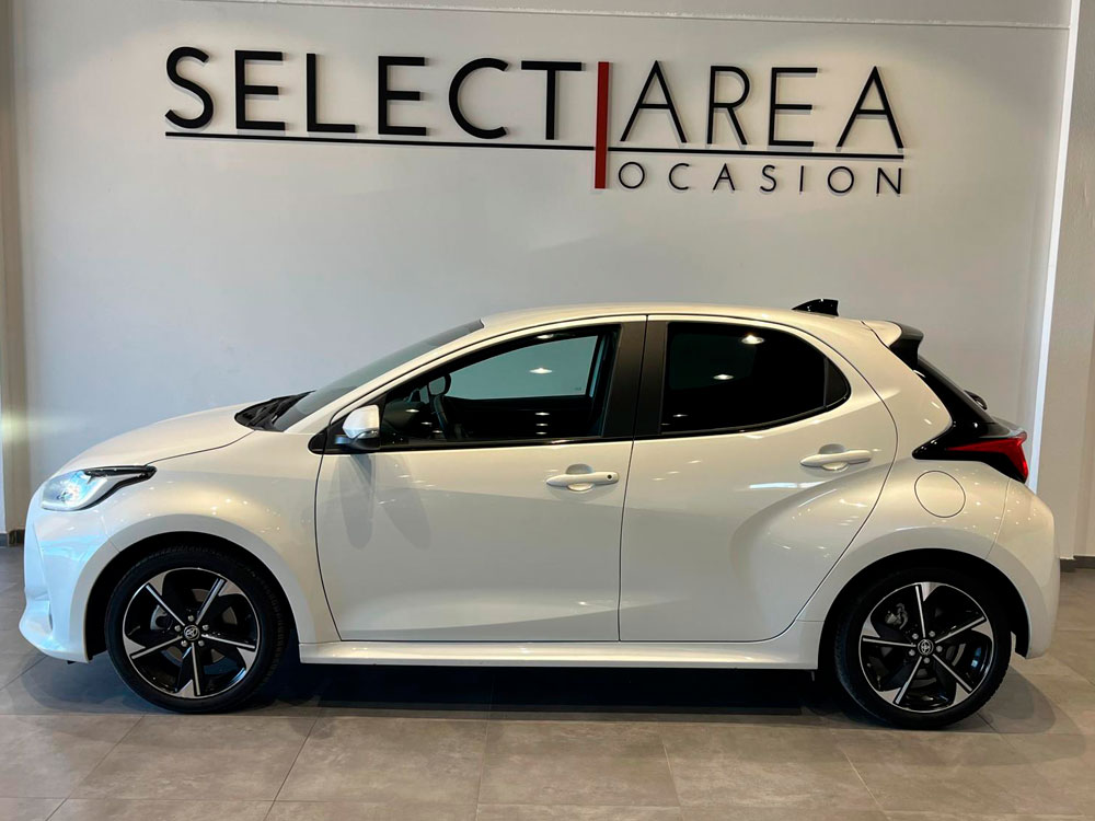 TOYOTA Yaris 1.5 120H Style | Select Área