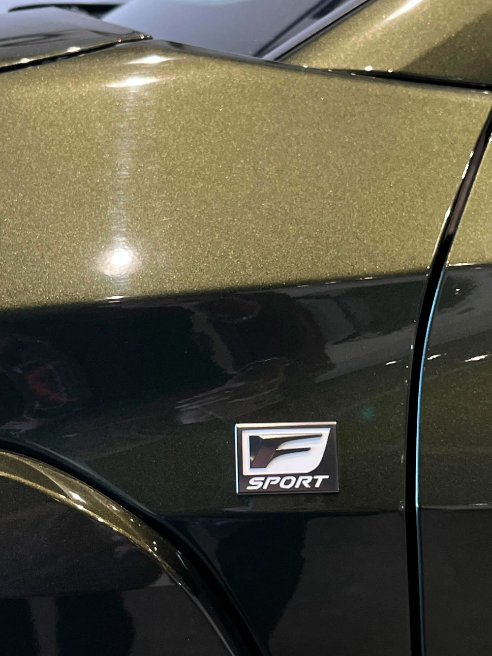 LEXUS UX 2.0 250h F Sport Cuero 4WD | Select Área