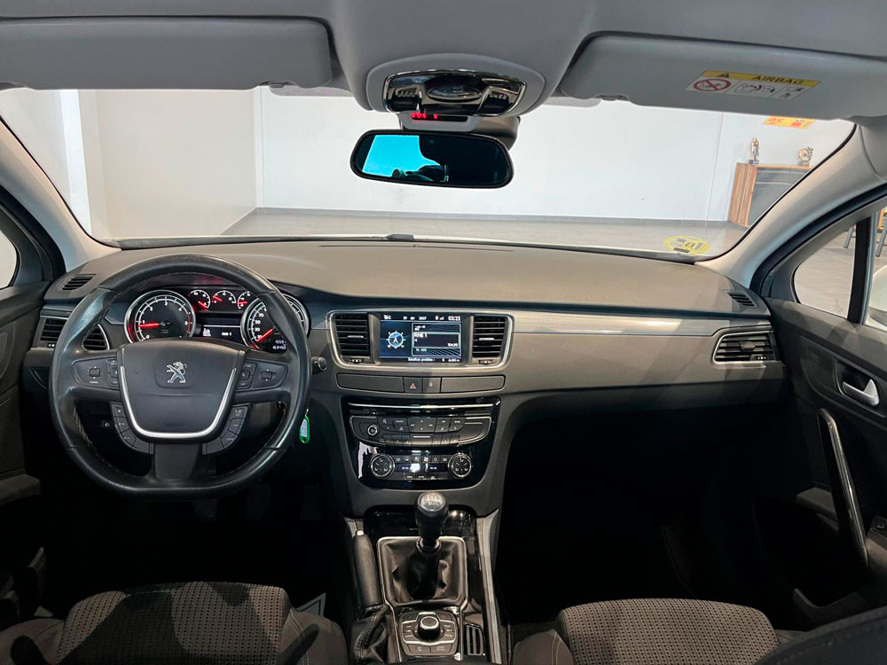 PEUGEOT 508 Style 2.0 HDI | Select Área-508-14